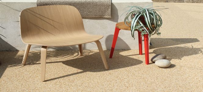 Type de tapis de pierre installé sur une terrasse